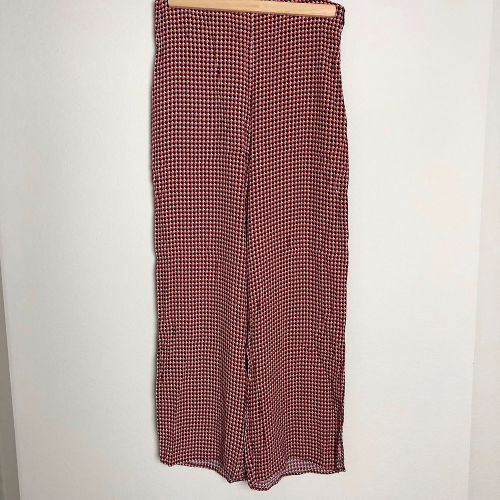 Forever 21 high waisted crop flare patterned pants